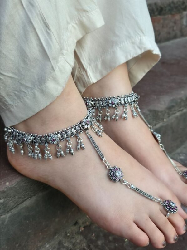 Handcrafted Silver Oxidised Pagful – Perfect for Festive & Wedding Looks